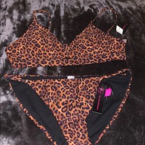 Cheetah bikini